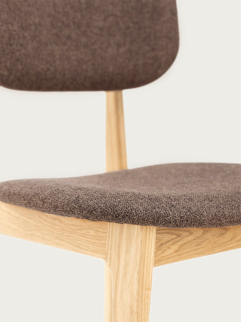 Chaise 81 cm en chêne massif et tissu moderne assise rembourrée naturel marron Mevis