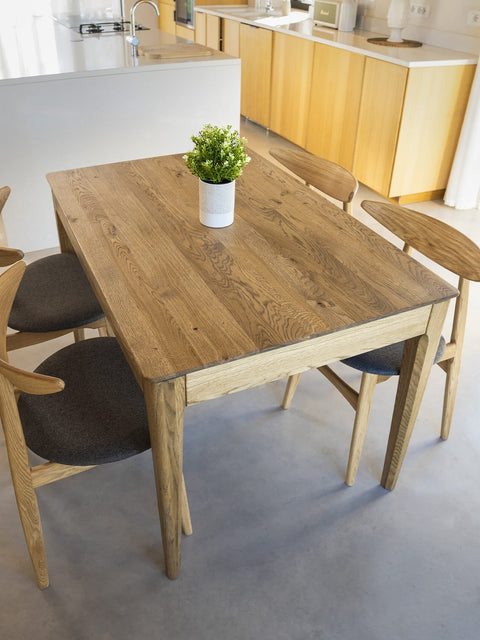 Table de salle à manger à rallonges 120-175 cm en chêne sauvage massif Luca