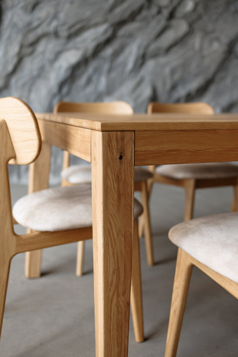 Table à manger extensible Ravello Max 200–300x100 cm avec 2 rallonges en chêne massif naturel.