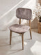 Chaise de salle à manger rembourrée en tissu marron et chêne massif fumé Mevis
